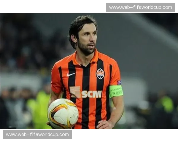 顿涅茨克矿工vs命运的博弈：硝烟中绽放的橙黑玫瑰，何以让欧陆豪门胆寒？